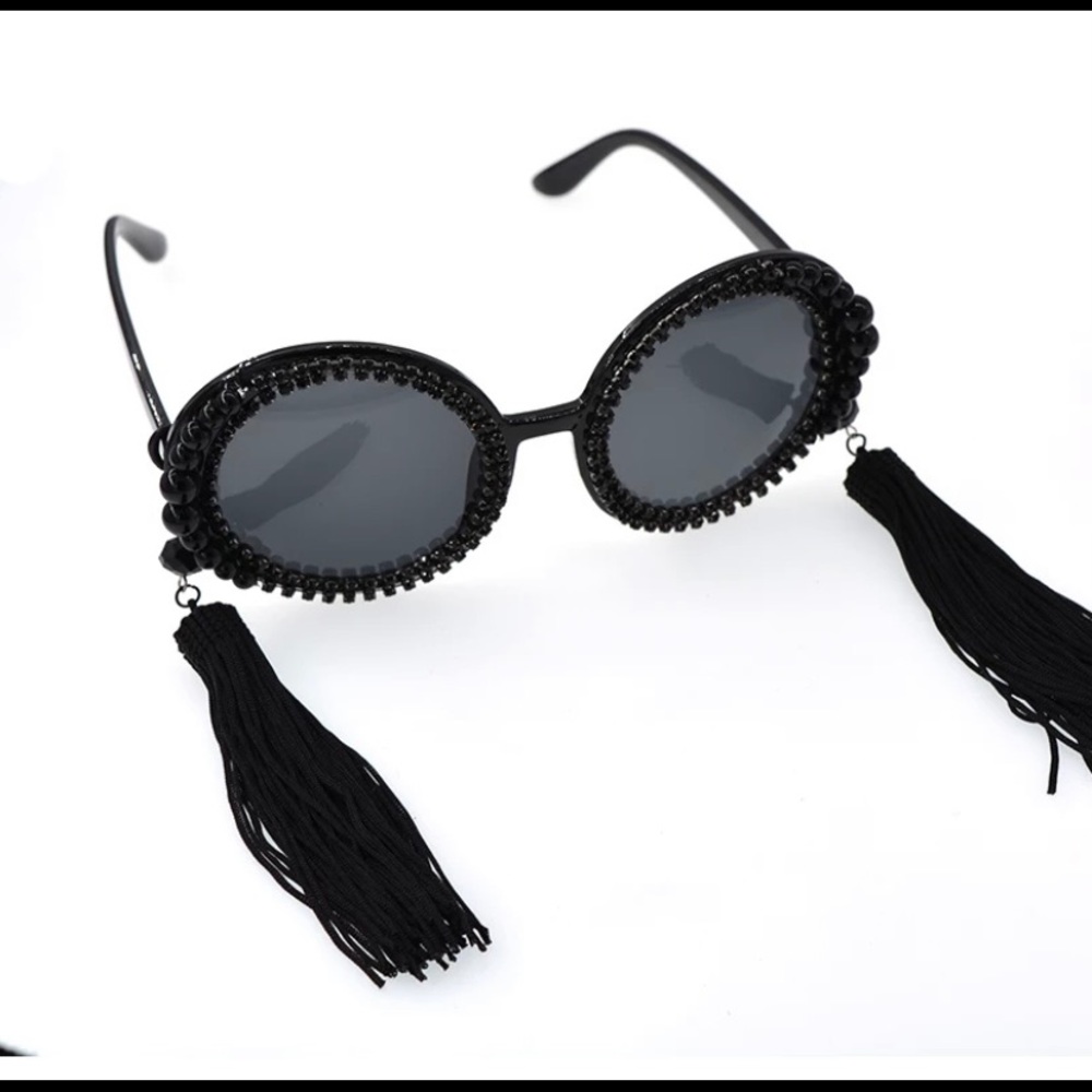 I see you shades